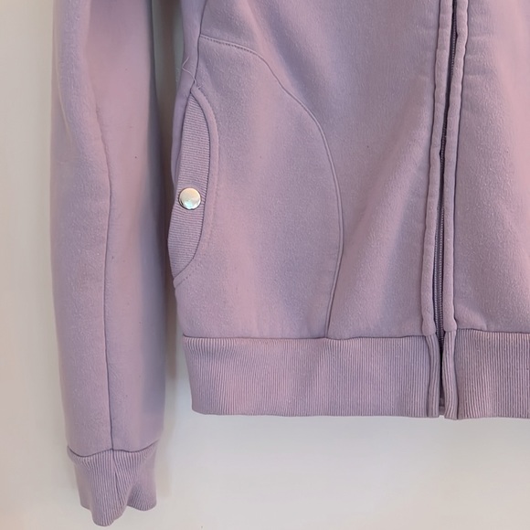 Light Purple Hooded Jacket - Size M! - Picture 3 of 7